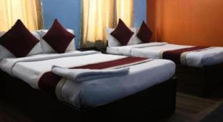 OYO 381 Hotel Pashupati Plaza - 2
