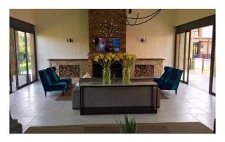 Above Cozy Corner - 7