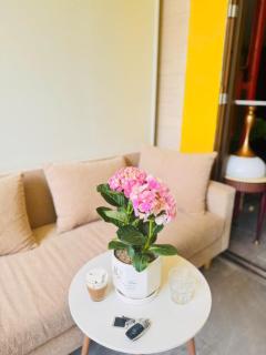 TMH HOUSE 03 LVT Hotel & Apartment - 9