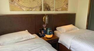 James Joyce Coffetel Xi'an Lingtong The Terracotta Army Huaqingchi University Town Metro Station - 8