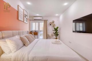 Studio in Sliema's perfect spot walk to sea - 6