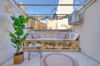 Studio with terrace 2 min from the Sea Sliema - 1