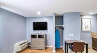 Rodeway Inn & Suites Port Arthur - Groves - 8