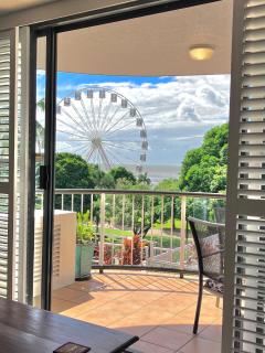 Cairns Esplanade Lagoon Apartment - 6