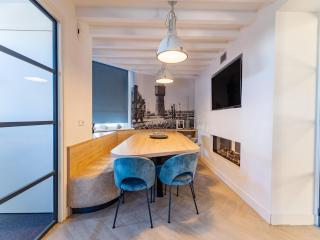 Renovated luxury water tower within walking distance of the beach boulevard - 5