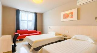 Jinjiang Inn Caoan Road - 1