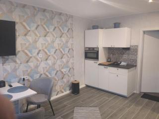 Schönes Zimmer mit Bad - 9