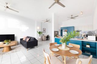 Nightcliff Oceanview Top-floor Retreat - 3