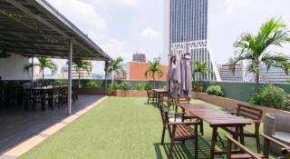 OYO 139 The Marque Hotel - 5