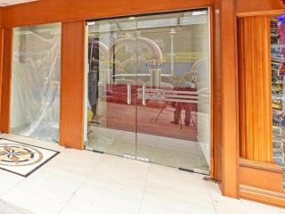 Capital O 90574 Hotel Glo - 8