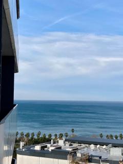 Квартира на первой линии в White House - 1