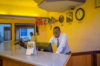 Holiday Express Hotel Kampala - Kampala - 8