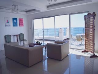 OYO 921 Sorrento Hotel And Resort - 9