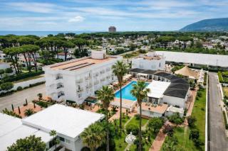 Hotiday San Felice Circeo - 0