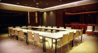 Jinjiang Inn Select Zhenjiang Yangzhong Yangzi Middle Road - 2