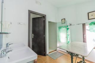 Hostel El Castillo by CABANA Rentals - 4