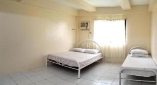 OYO 800 DDD Habitat Dormtel Bacolod - 4