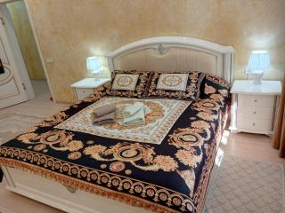 3 Rooms of the Sun - 7