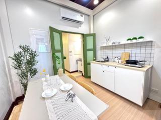 Chinatown Thai Style 2BR TownHouse,Near MRT&Pier - 2