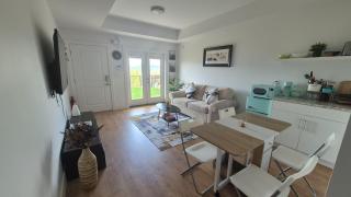 Elevated Horizon Retreat - 2