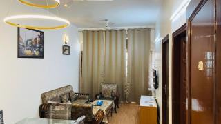 Kings Court Hotel Panchsheel Park - 9