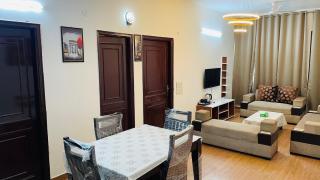 Kings Court Hotel Panchsheel Park - 7