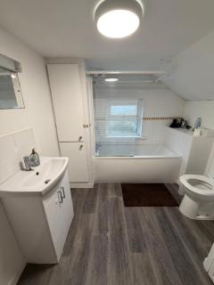 Ideal for hospital staff - 2