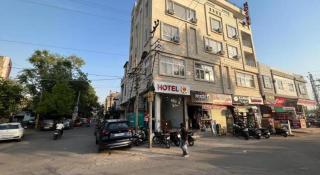 Hotel Shree - 8