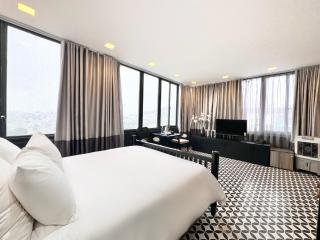 TTR Skypool Boutique Hotel - 9