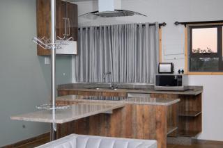 The Zebra Hilltop Lodge - 3