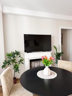 Warsaw Inside Premium Airport Apartment - 9