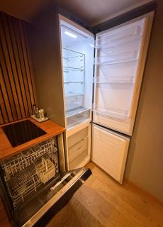 FAMlLY APARTMENT WITH PRIVATE OUTDOOR POOL - 1