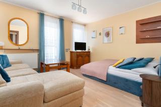 Przytulne Studio z Parkingiem by Noclegi Renters - 0