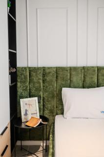 Bloomy Apartment in Odyssey Pools SPA and Parking Resort - 8