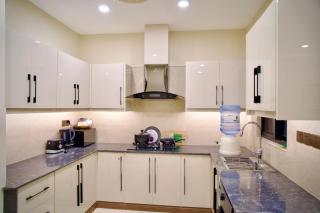 1 Bed Luxury Apartment With All Amenities - 7