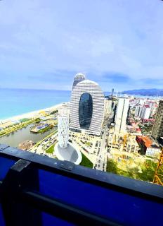 Modern Apartments Near Beach - 0