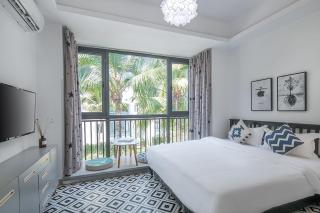 Roy-Sanya Bay Coconut Dream Corridor - 8