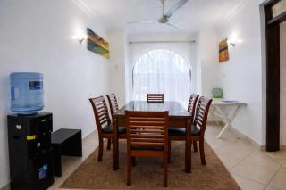 Ary Homestay Nyali A Walk to Nyali Beach - 5