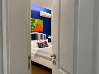 Cosher | 1BD Central Urban Home - 2