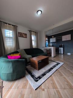 Bright's Home By Hive - 4