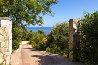 Villa Xenia by Villa Plus - 9