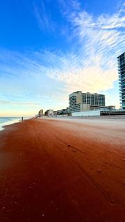 Brisas del Atlantico Resort - 8