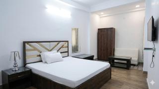 Hotel The Prishu Villa - 0