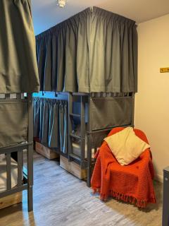 Railway Sleeper Hostel - 4