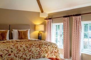 The Coach House - 2