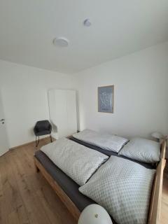 Central and Stylish Apartment with 2 Bedrooms and free Parking - 5