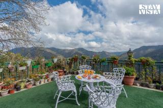 StayVista at Shaantam Villa with BBQ & Bonfire - 3