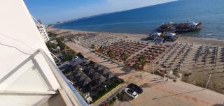 Shtepi me pamje nga deti - 6