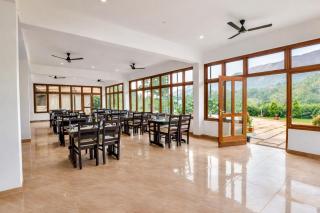 Hill Crest Resort - Coorg - 4