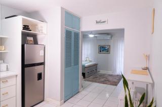 Mirror You Suite - Serene Super Studio with Porch - 6